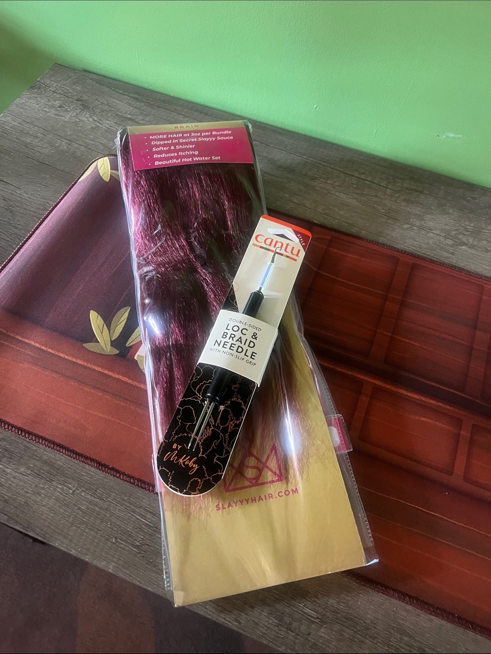 Double-Sided Loc & Braid Needle - Burgundy